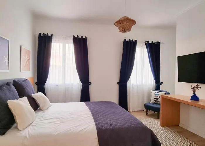 Farol 3* Angra do Heroísmo