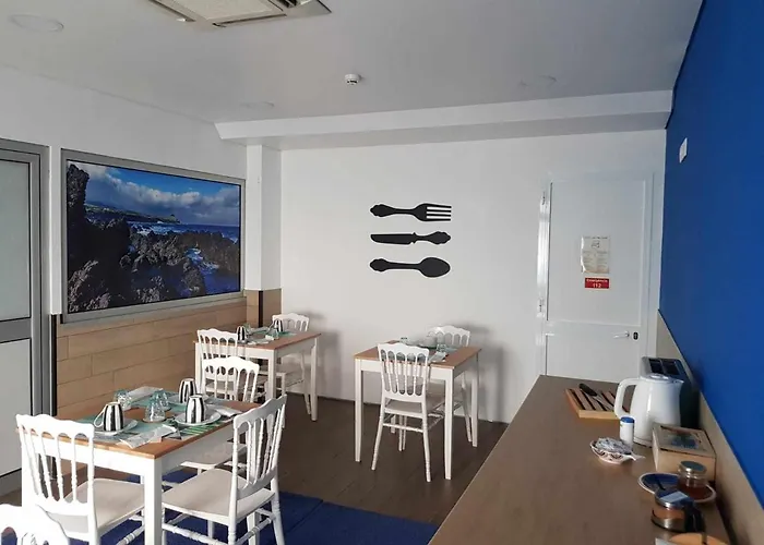 Farol Pensjonat Angra do Heroísmo